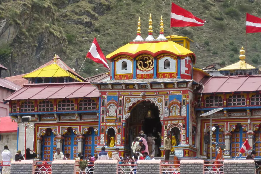 Badrinath Temple - Famous Temples in Uttarakhand