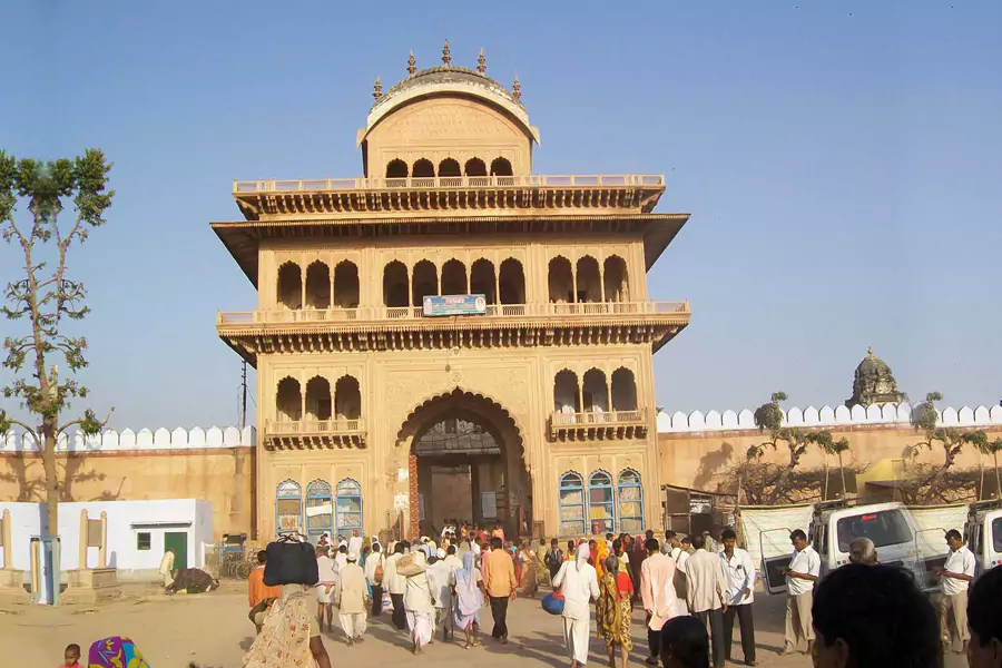 Shri Rangnath Ji Mandir, Vrindavan