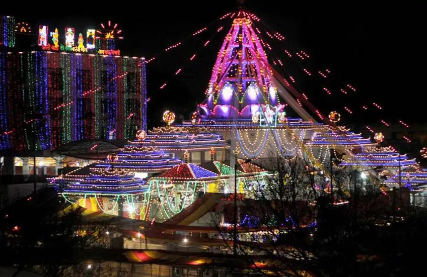 Jhandewalan Mandir