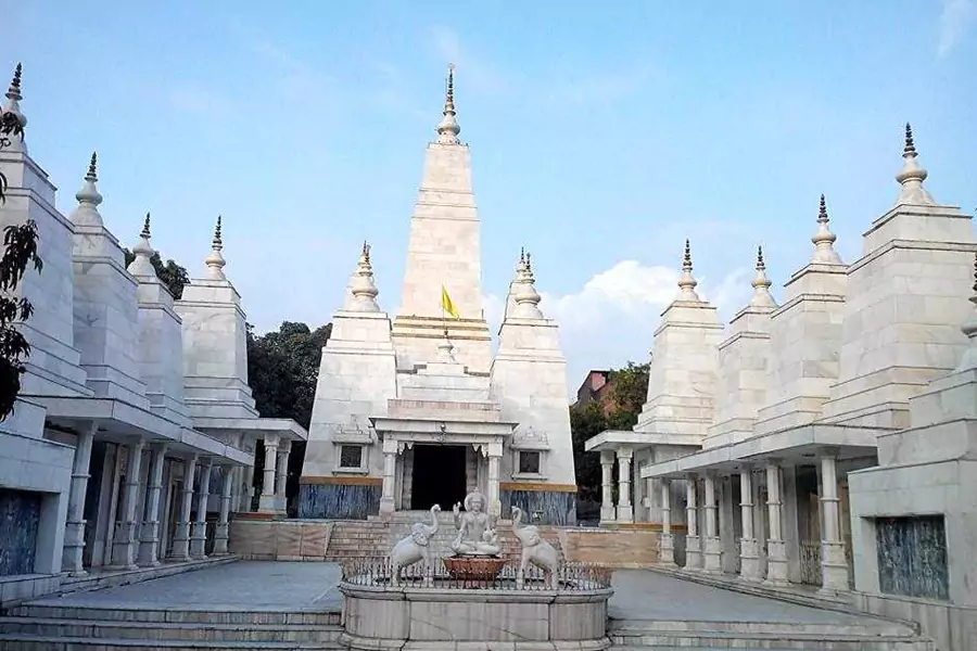 Doodhadhari Barfani Temple