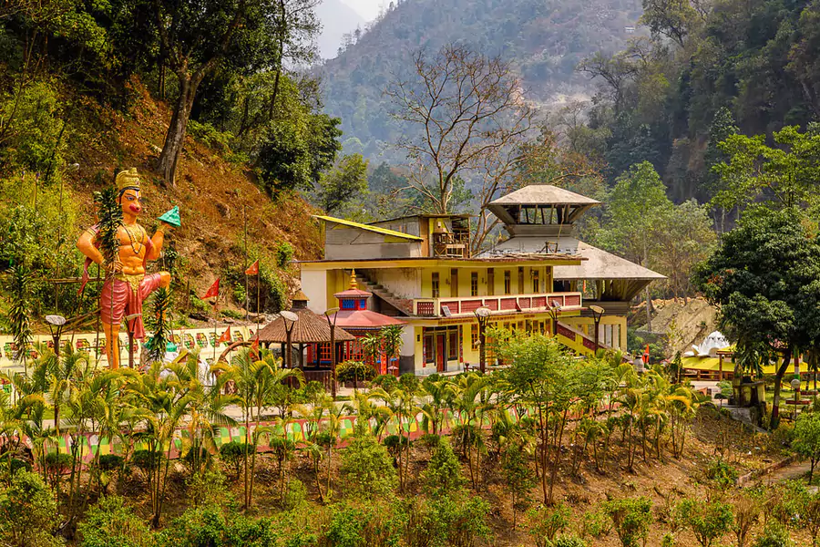 Pindeshwor Temple