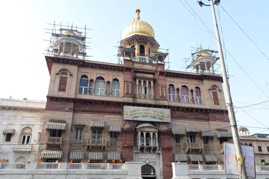 Gurudwara Sis Ganj Sahib - Gurudwaras in Delhi